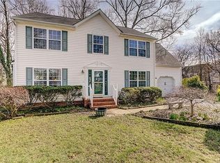 10705 Glen Ct, Glen Allen, VA 23059