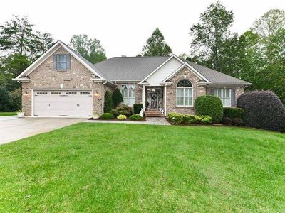 8010 Dorsett Downs Dr, Stokesdale, NC, 27357