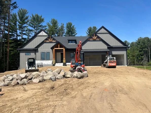 17974 Staples St NE, Ham Lake, MN 55304