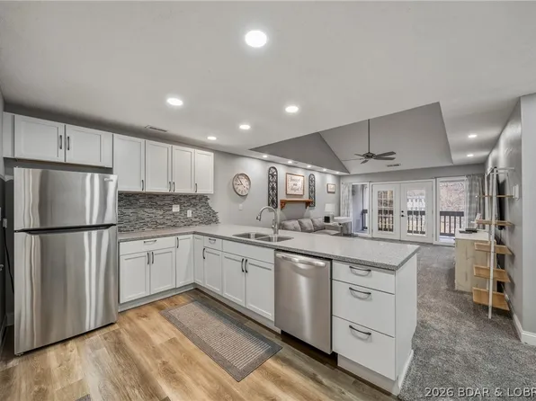 1130 Rachel Rd APT 305, Lake Ozark, MO 65065