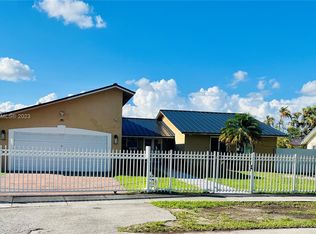 16510 SW 103rd Pl, Miami, FL 33157