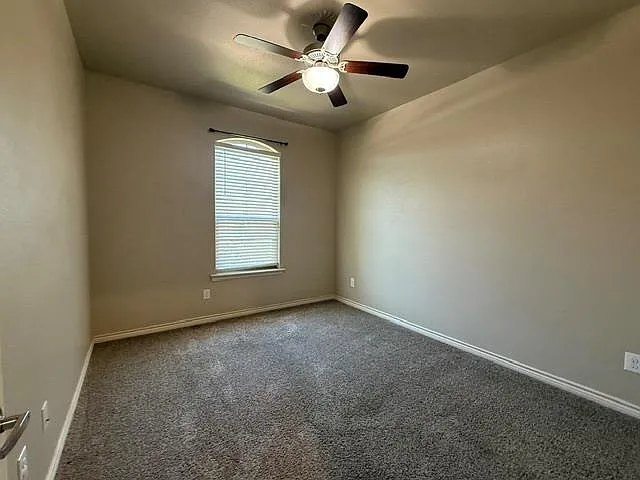 5303 Logan Ct — Photo 15