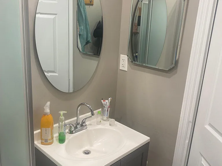 2371 Victor St #1 — Photo 9