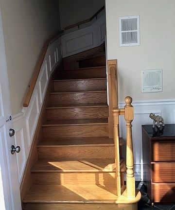 3rd image of 6168 N Ravenswood Ave Unit E