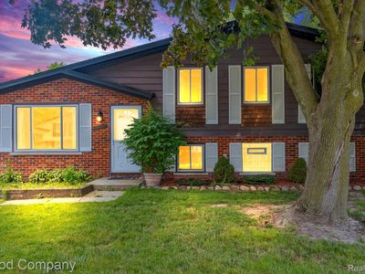 28779 Mercury Ln, Chesterfield, MI, 48047