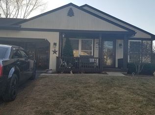 2319 Wayland Ln, Naperville, IL