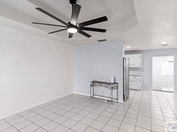 4th image of 3512 Rey Enrique Dr