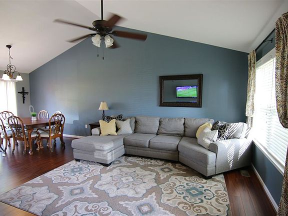 3rd image of 2177 Canyon Ct