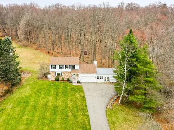 45 Susan Drive, Poughquag, NY 12570