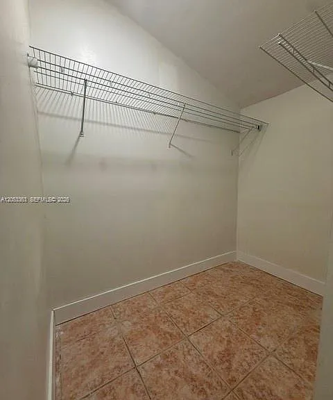 1121 NW 56th St — Photo 21