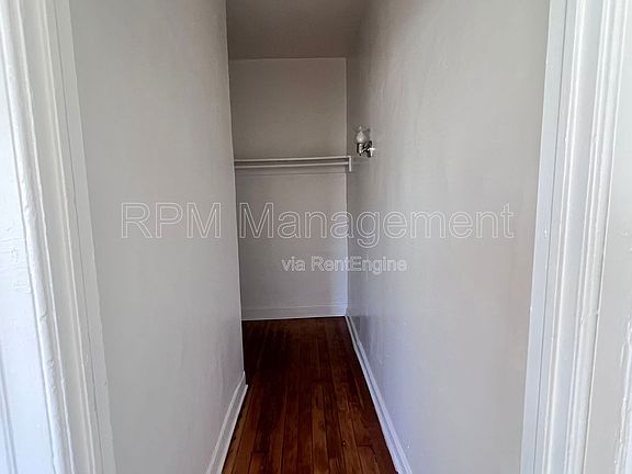 5th image of 904 S Catalina St APT 11