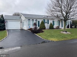 579 Bent Pine Cir, New Hope, PA 18938