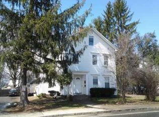 81 Salem End Rd #2, Framingham, MA 01702