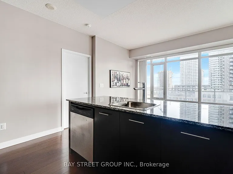 365 Prince Of Wales Dr #1108 — Photo 14