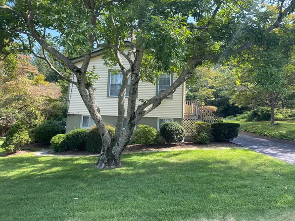 62 Nethermont Ave, N White Plains, NY 10603