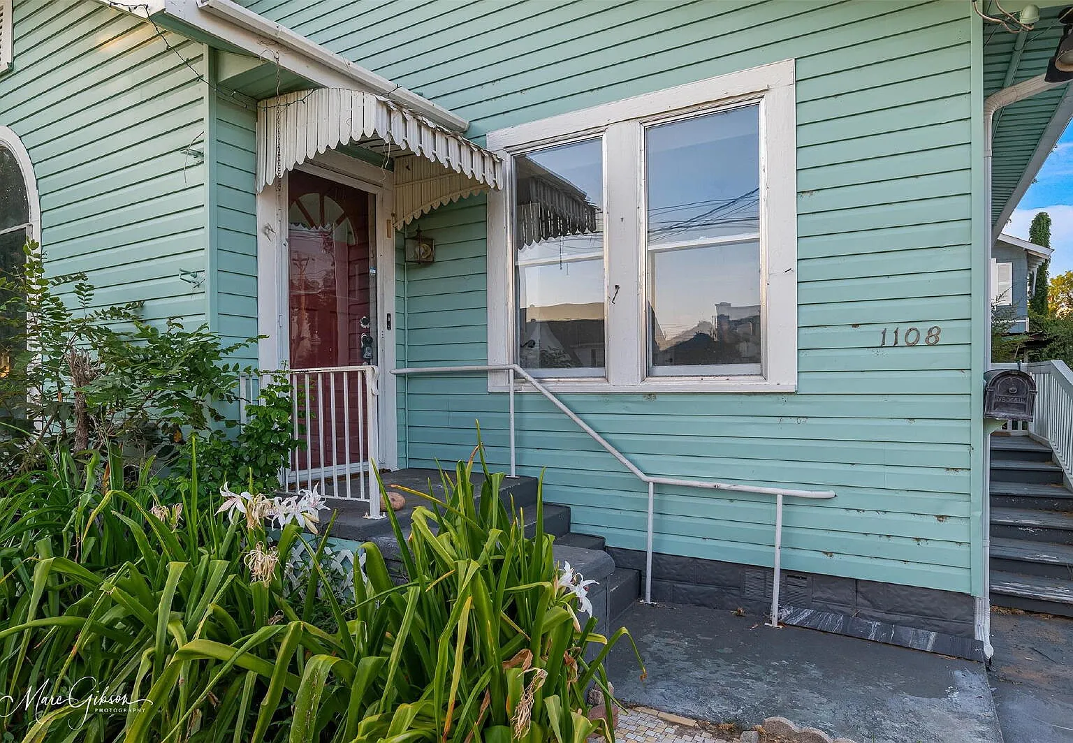 3 bed, 1.5 bath, 1600 sqft, $1,400 — Photo 2