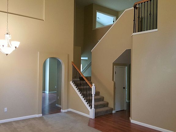2nd image of 4303 NE 94th St