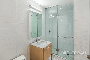 Rented by (Legacy) Elegran