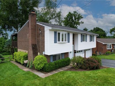 1484 Loretta Dr, Pittsburgh, PA, 15235