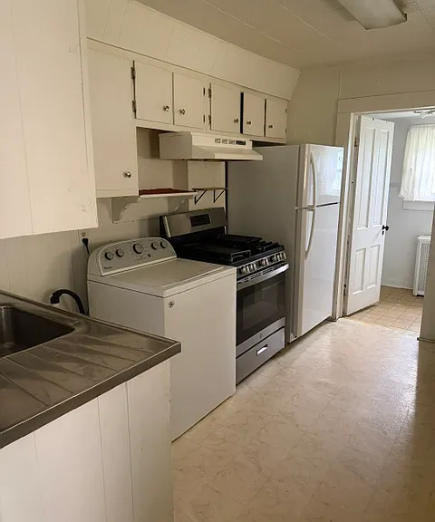 13-15 Chamberlain St #15 — Photo 1
