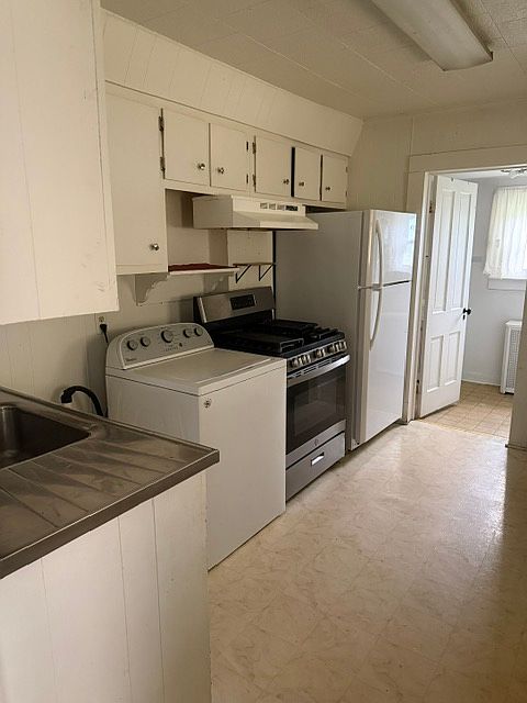 1st image of 13-15 Chamberlain St