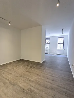 Rented by Homefront Management E29, Inc. | media 2