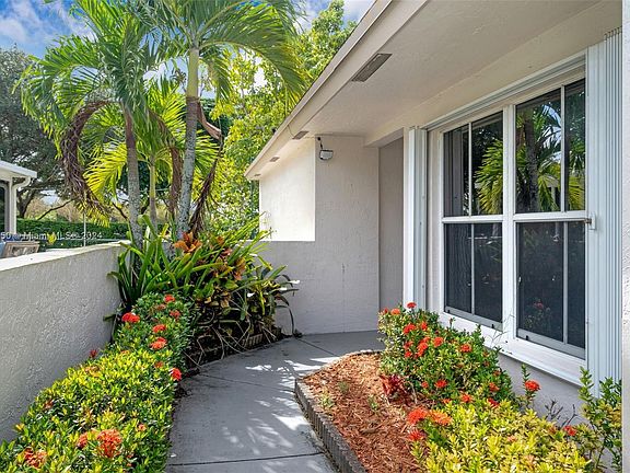 3rd image of 20780 NW 1st St