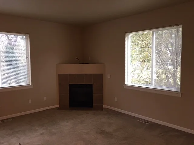 17963 SW Brisk Ln — Photo 4