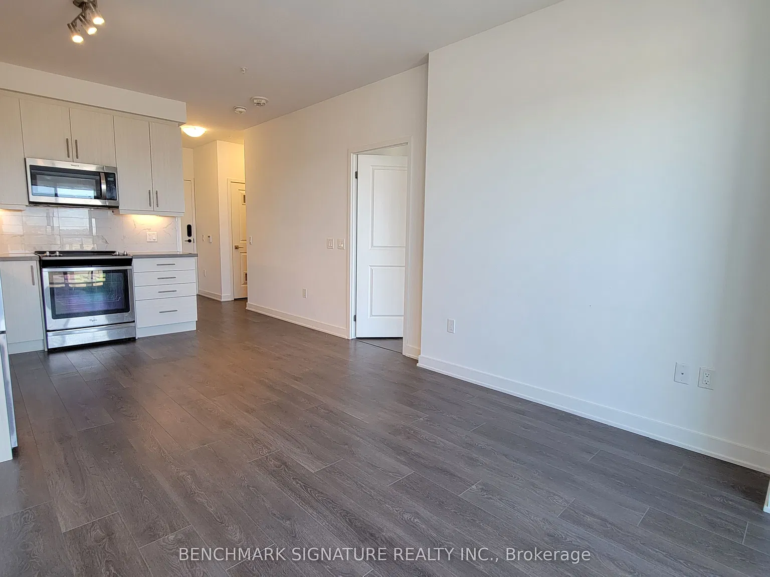 2 bed, $2,650 — Photo 3