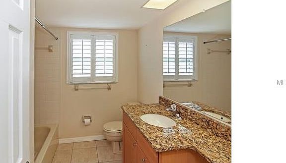 2nd image of 10618 Seminole Forest St E