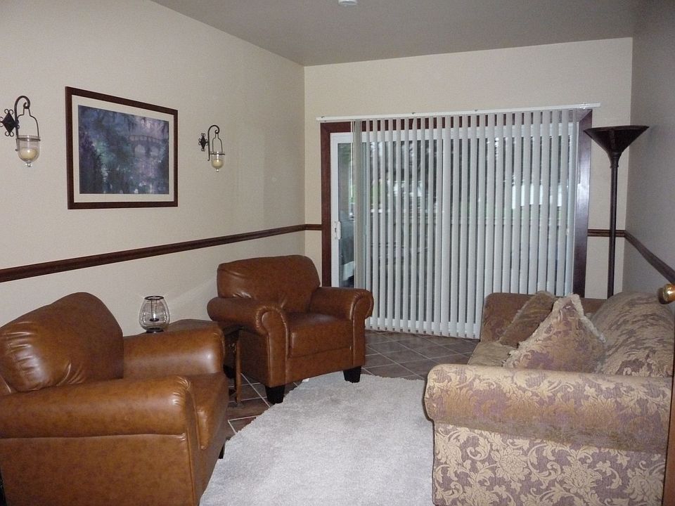 Breeze Wat (back of house)