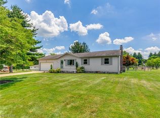 2300 Eastport Dr, Akron, OH 44312