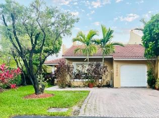 10200 NW 51st Ter, Doral, FL 33178