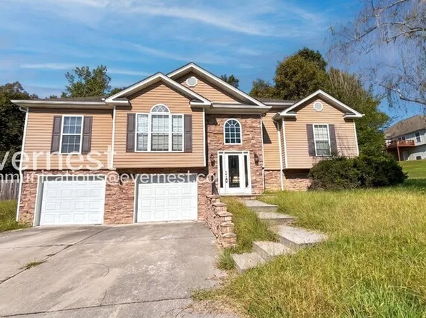 6171 Oilskin Dr, Ooltewah, TN 37363