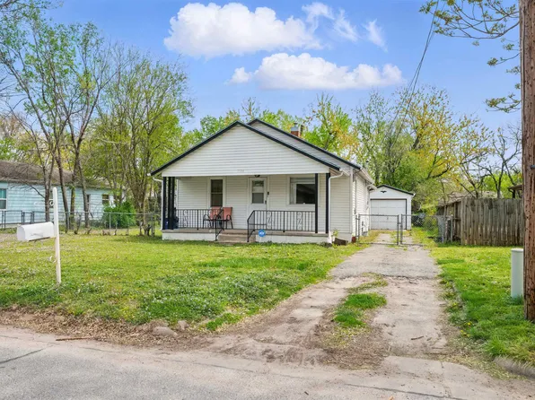 1124 N Saint Paul St, Wichita, KS 67203