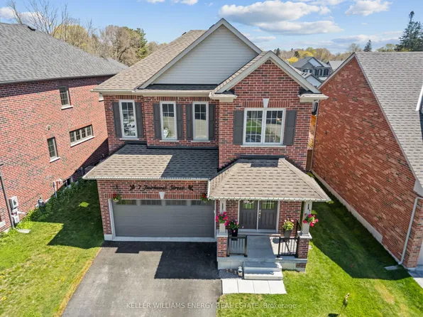 7 Fairhurst St, Pt Hope, ON L1A 0E4