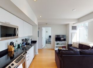 2 Earhart St UNIT 706, Cambridge, MA 02141