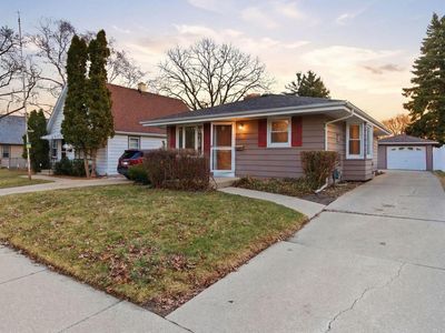 1521 Illinois STREET, Racine, WI, 53405