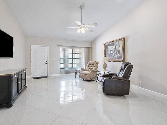 2nd image of 12112 Country Greens Boulevard