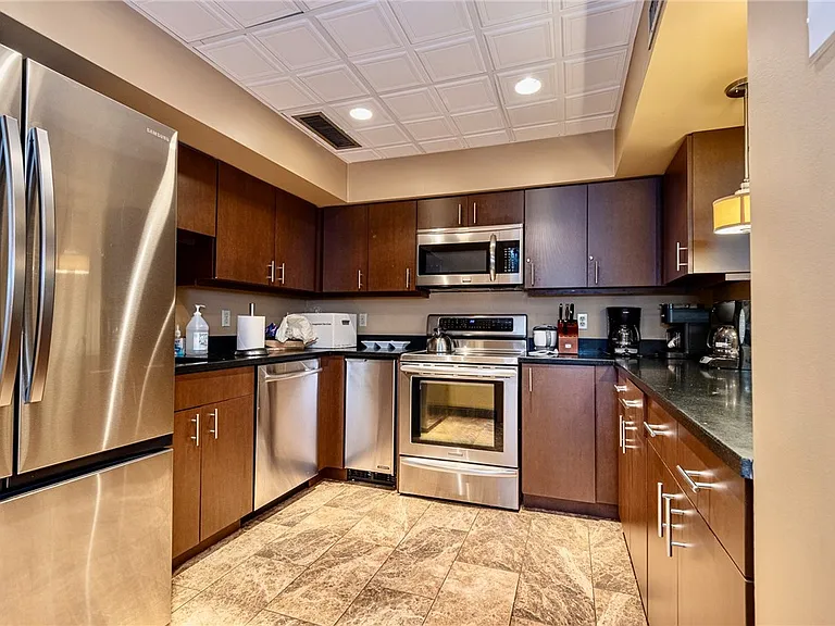 320 Fort Duquesne Blvd #19L — Photo 25