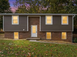 2320 Southern Dr, Morristown, TN 37814