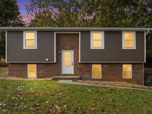 2320 Southern Dr, Morristown, TN 37814