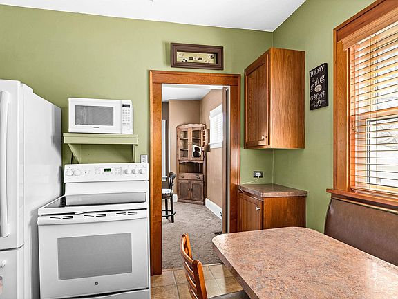 5th image of 244 W Faribault St
