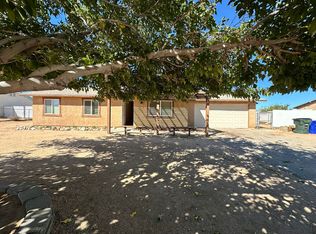 21058 Wisteria St, Apple Valley, CA 92308