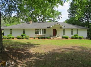 112 Lakeview Ln, Dublin, GA 31021