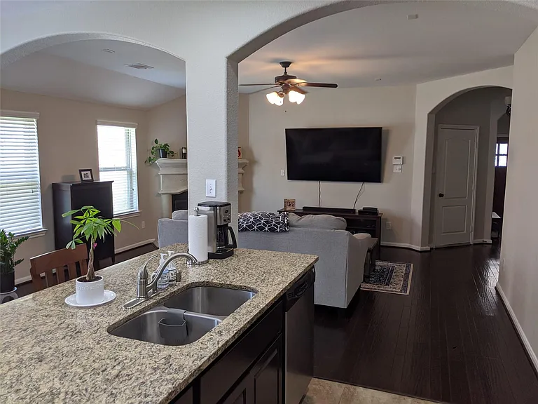 114 N Heritage Mill Cir — Photo 9
