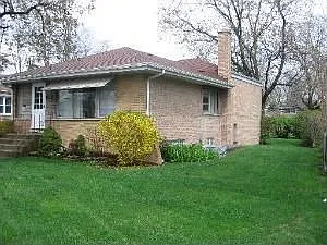 16027 Marian Dr photo 1