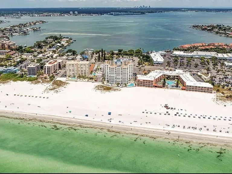 4950 Gulf Blvd #501 — Photo 3