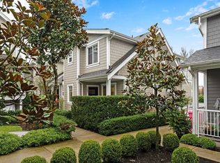 5681 Killarney St, Vancouver, BC