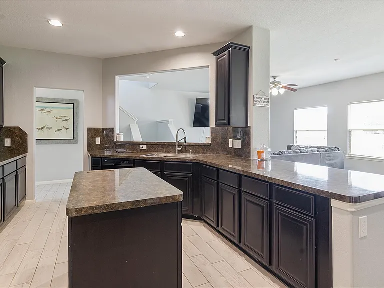 5218 Misty Ln — Photo 11